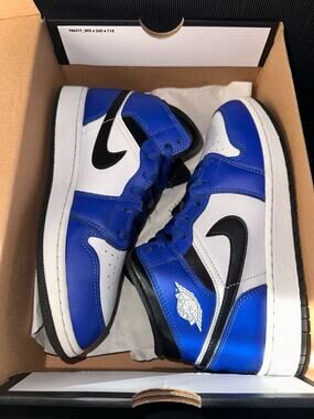 No.10 Nike Air Jordan 1 Mid GS 'Game Royal' Sneakers - DQ8423-402